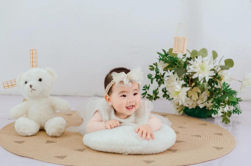 来宾宝宝呕吐拉肚子怎么办